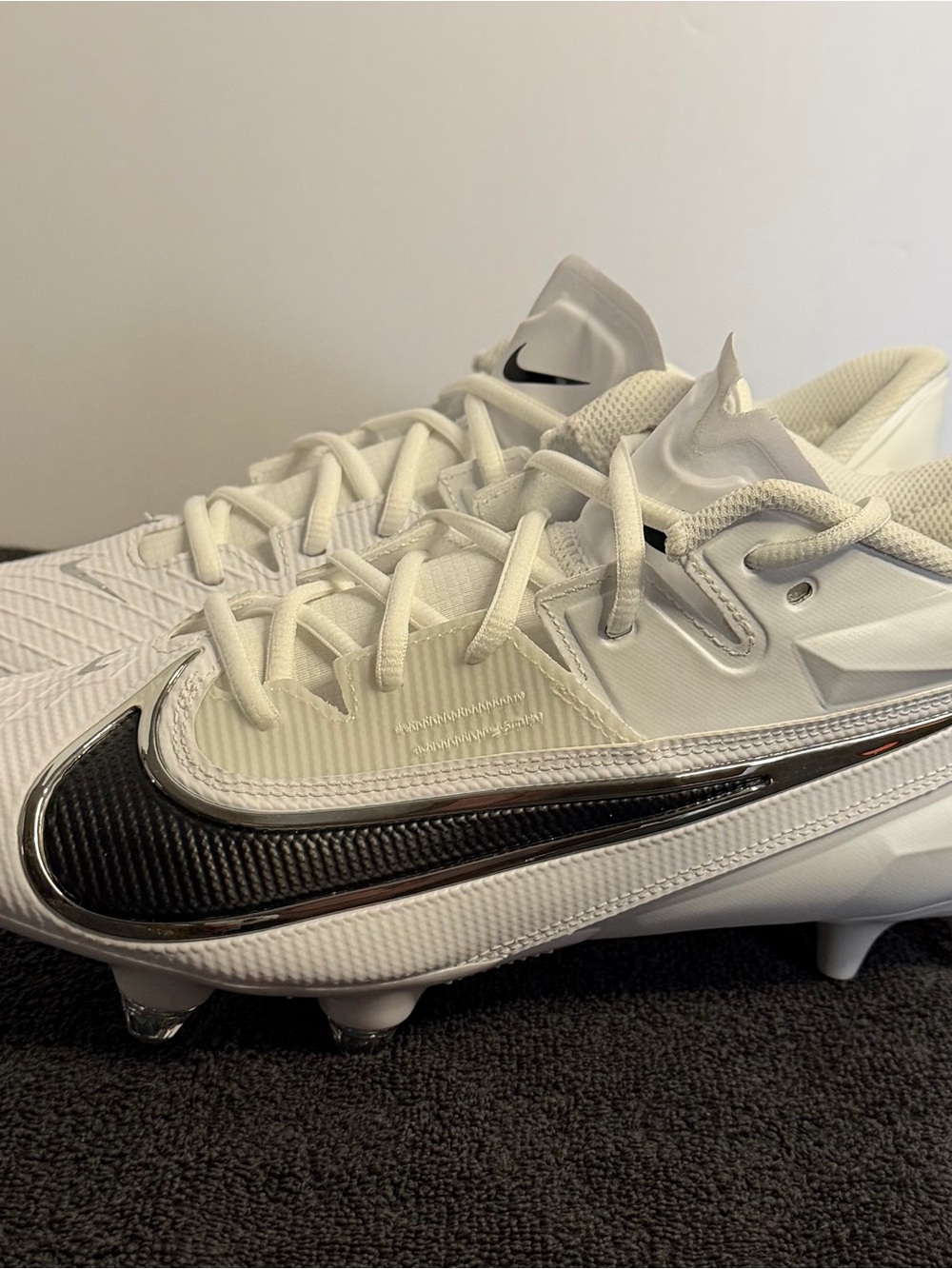 Nike Vapor Edge Elite 360 2 White Men's Football (detachable)Cleats Size 10.5